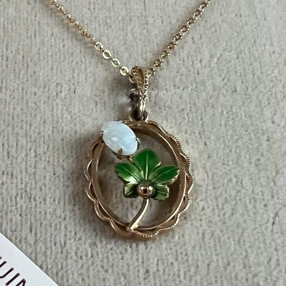 Vintage Krementz 70s 14 KT Gold Overlay Genuine Opal Green Leaf Pendent Necklace - Picture 6 of 12